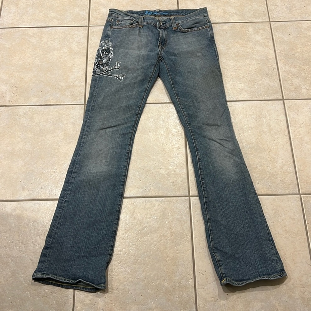 Anoname Women’s Rhinestone Skull Jean in Size 28